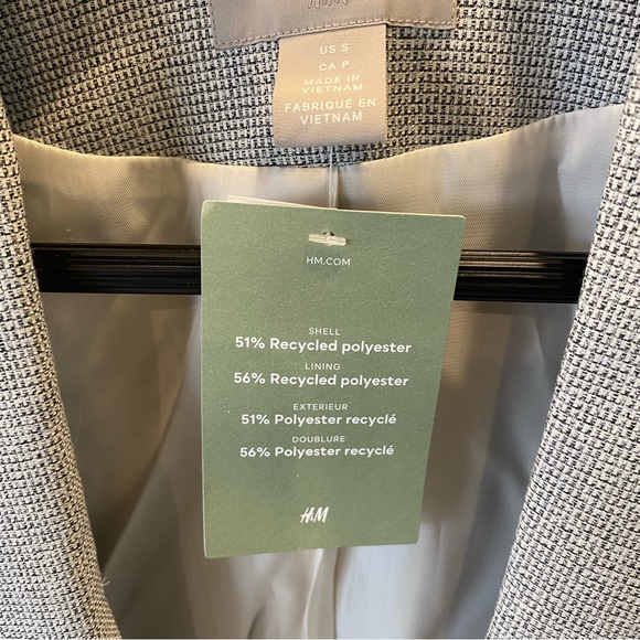 H&M Women's 3/4 Sleeve Black & White Blazer - Size small - Picture 7 of 8